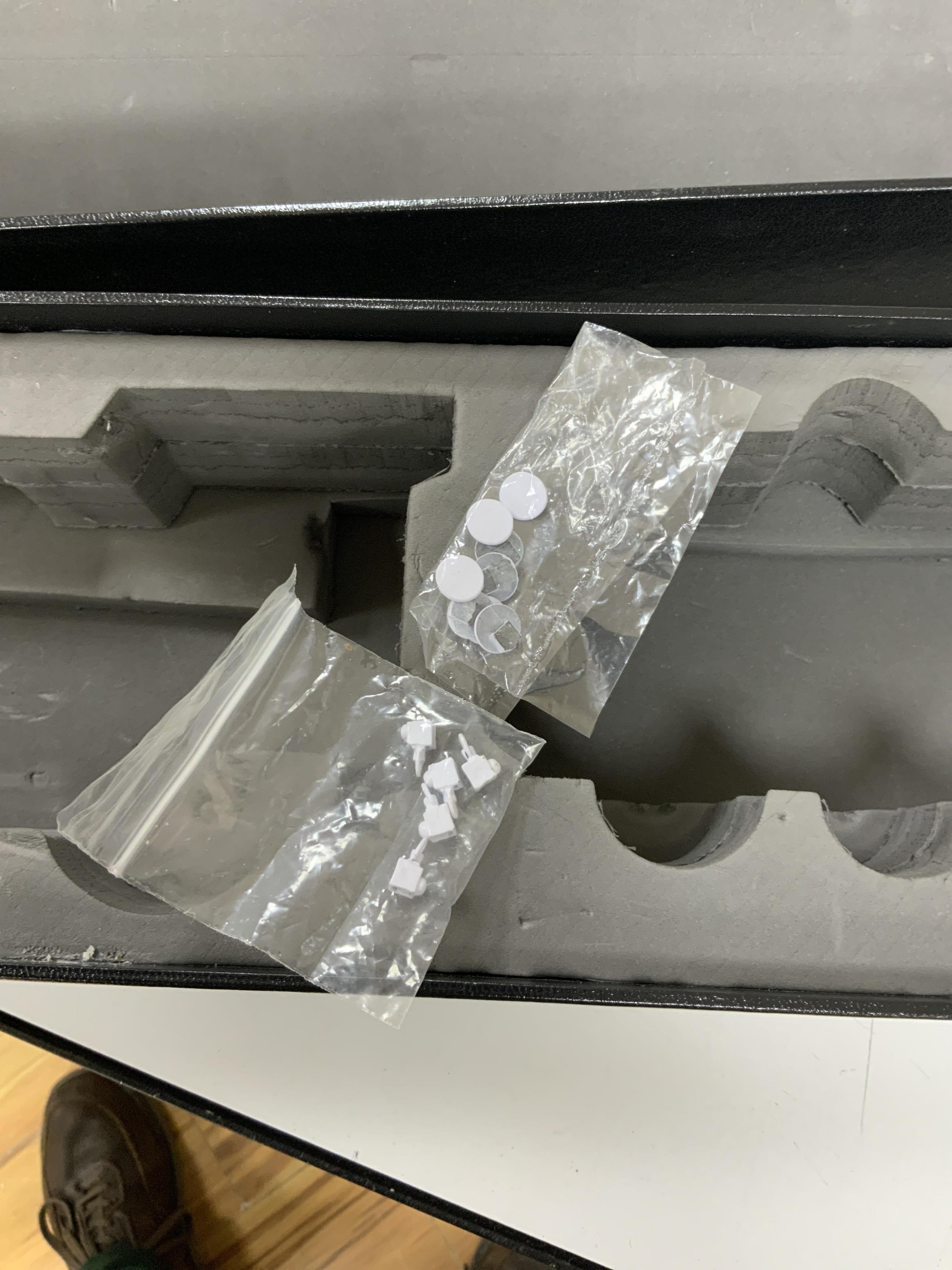 A boxed Bassett-Lowke by Corgi 0 gauge tinplate Southern Railway Maunsell N class 2-6-0 tender locomotive, 1864, in green livery, a special limited release, with option for two or three rail running, with instruction lea